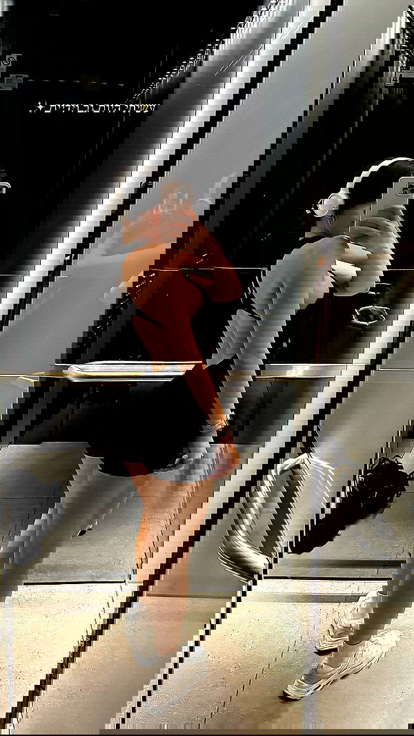 itsilanosh itsilanosh archive image