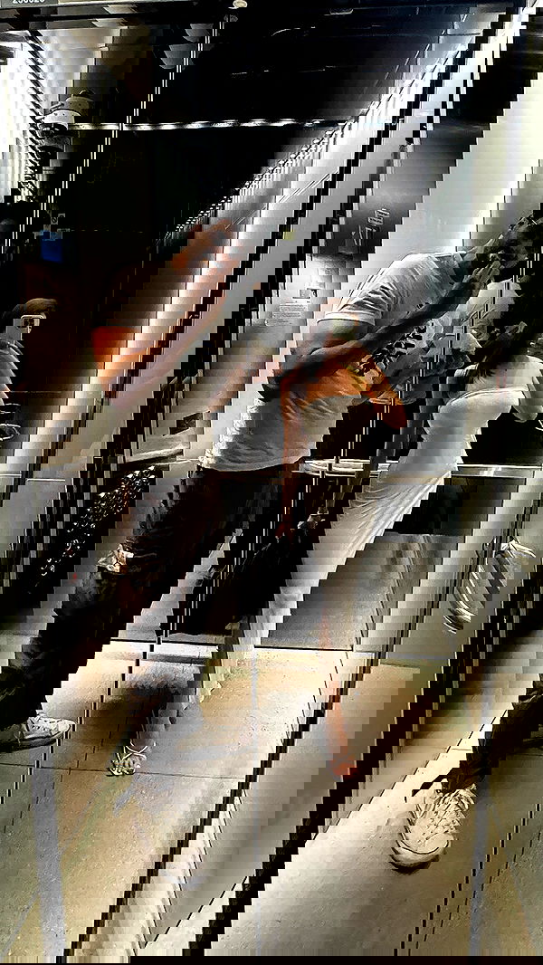 itsilanosh itsilanosh archive image