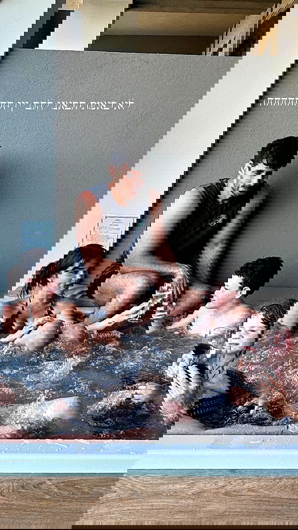 itsilanosh itsilanosh archive image