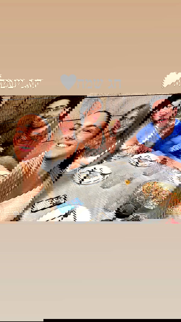 itsilanosh itsilanosh archive image