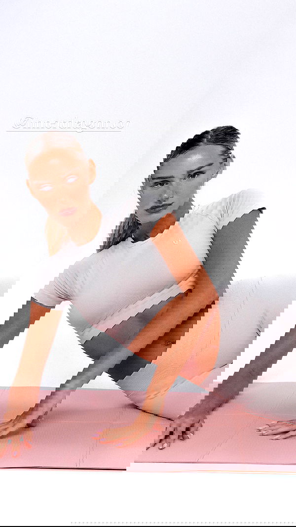 itsilanosh itsilanosh archive image