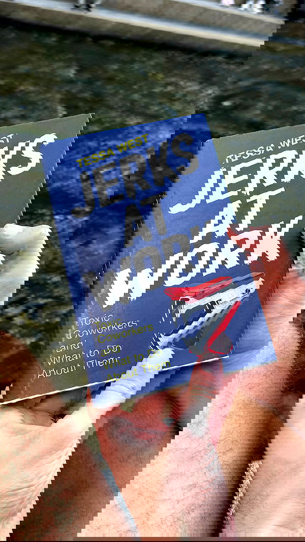 itsilanosh itsilanosh archive image