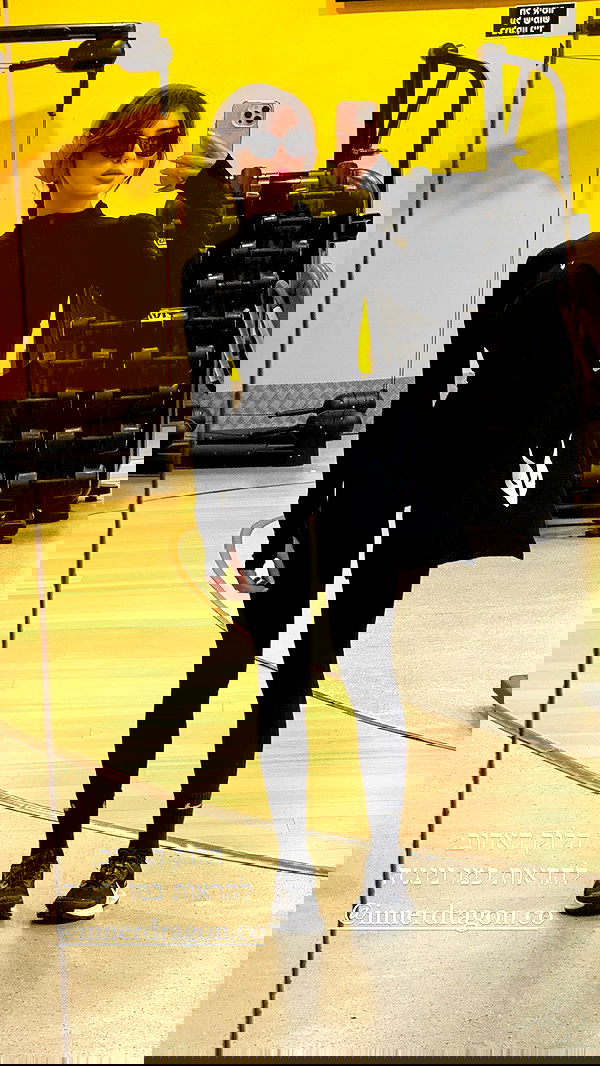 itsilanosh itsilanosh archive image