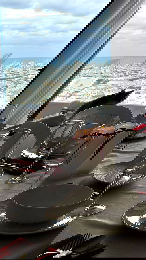 itsilanosh itsilanosh archive image