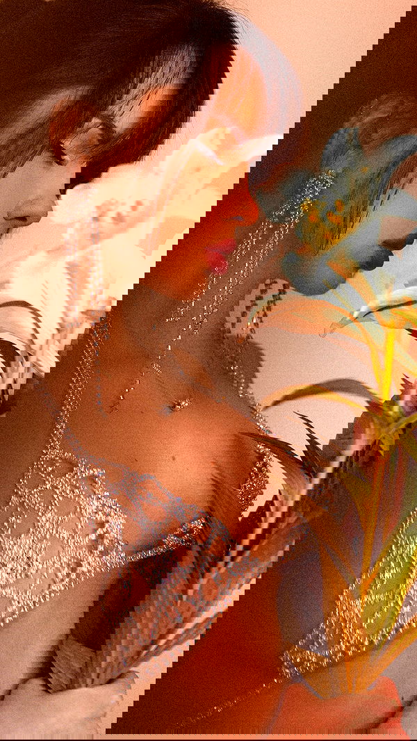 itsilanosh itsilanosh archive image