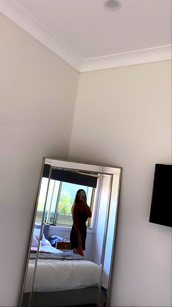 izzyyross__ instagram image archive image