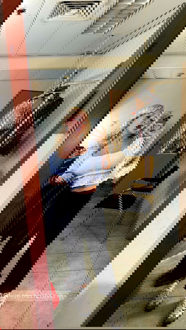 jaroslava_klavir jaroslava_klavir archive image