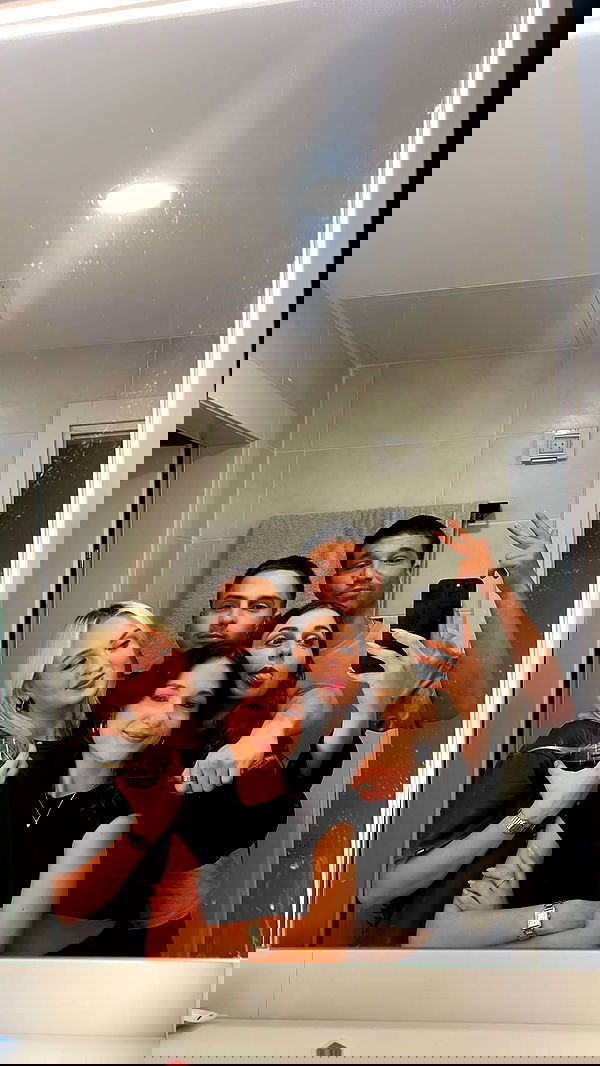 jaroslava_klavir jaroslava_klavir archive image