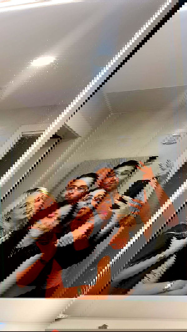 jaroslava_klavir jaroslava_klavir archive image