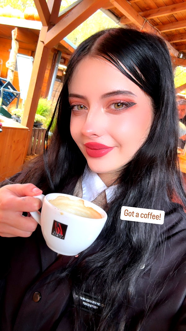juliaaburch instagram image archive image