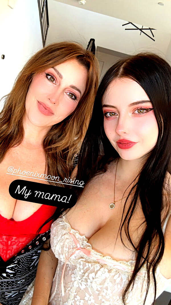 juliaaburch instagram image archive image