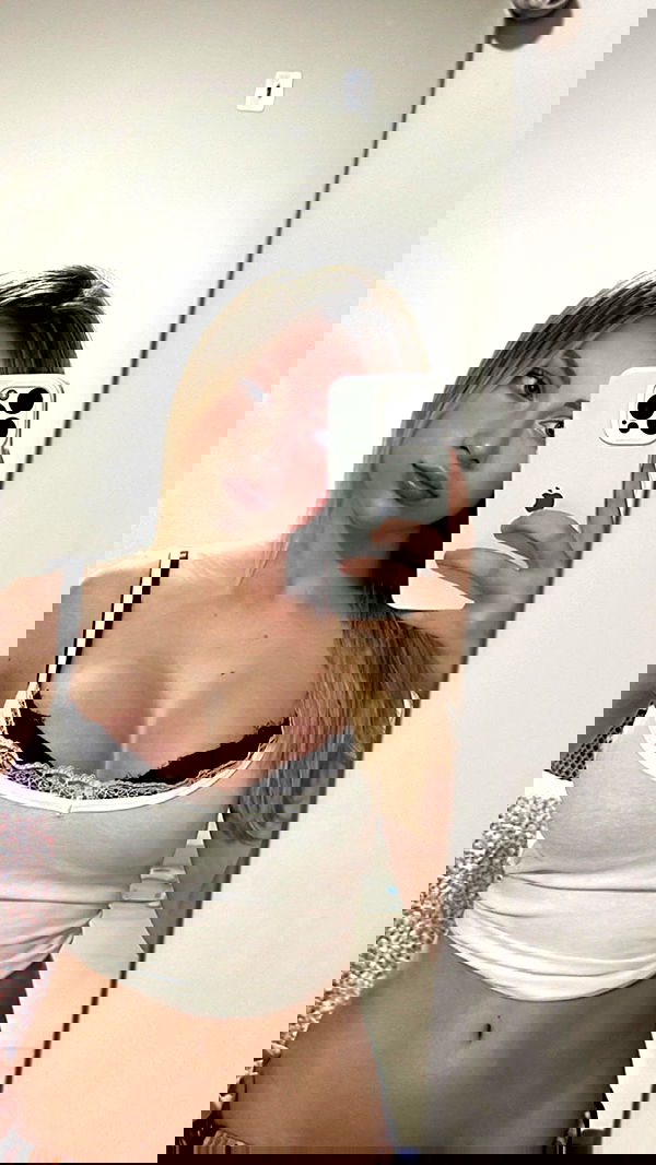 kaarolzx kaarolzx archive image