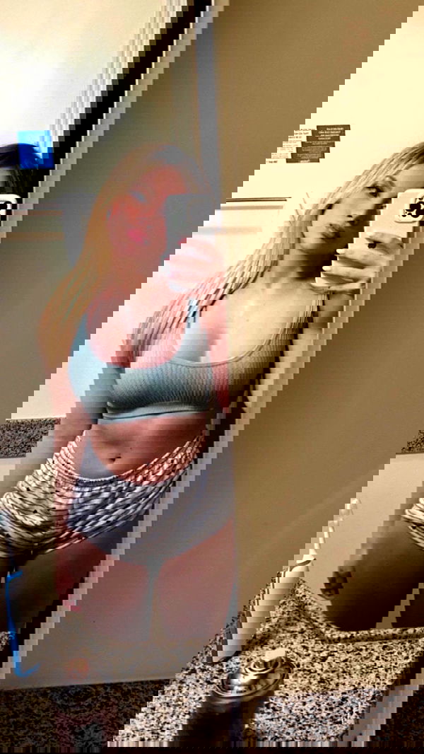 kaarolzx kaarolzx archive image