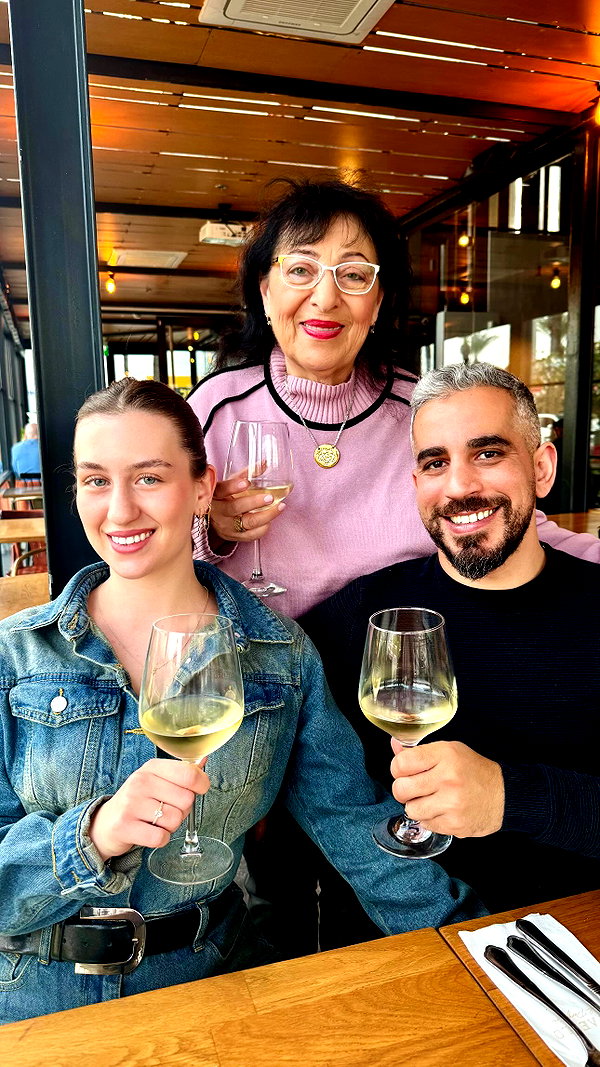 karin_polonsky instagram image archive image