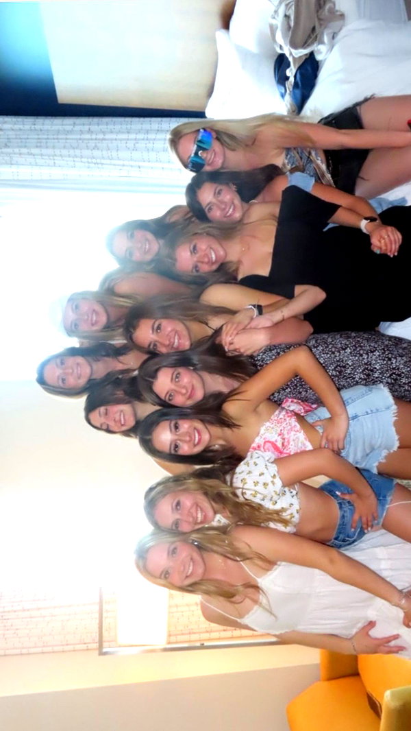 katiaarreolaa instagram image archive image