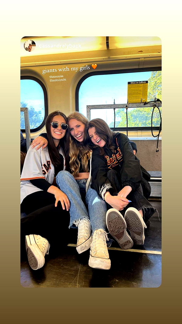 katiaarreolaa instagram image archive image