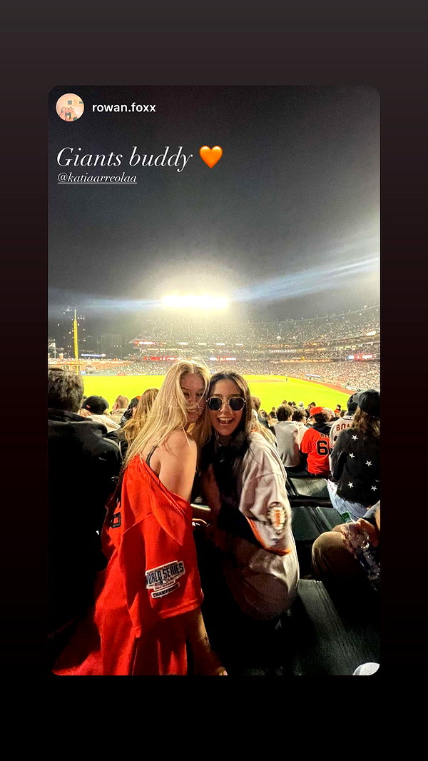 katiaarreolaa instagram image archive image