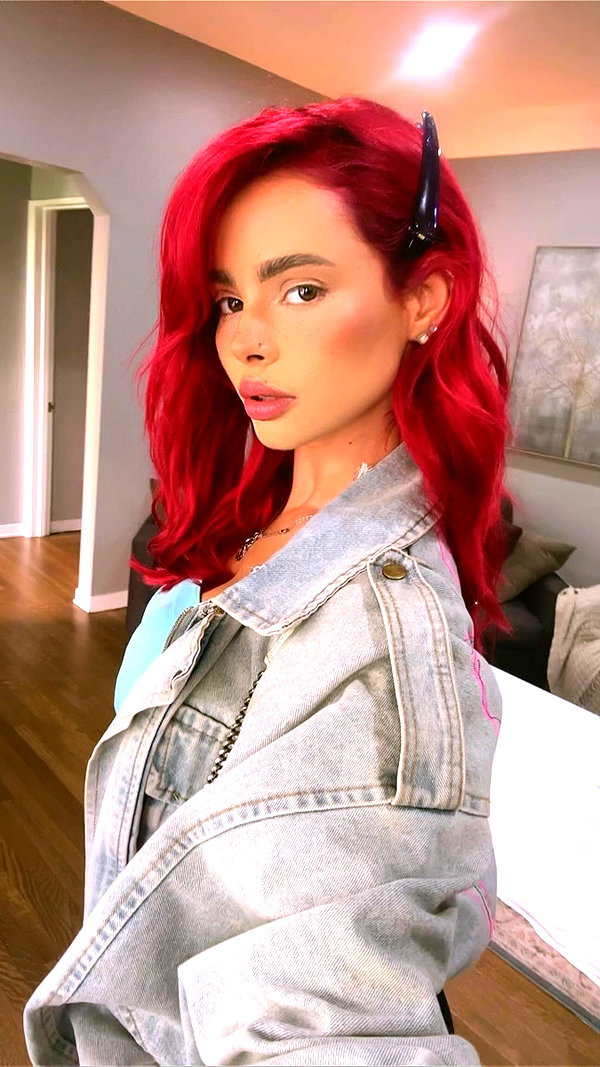 katiebellofficial katiebellofficial archive image