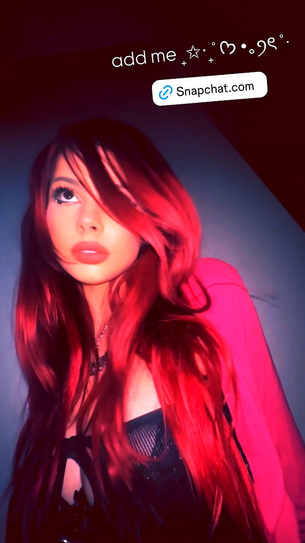 katiebellofficial instagram image archive image