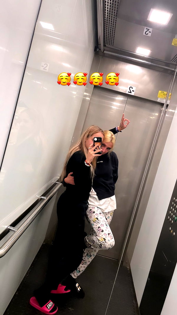 kkariinnnnn instagram image archive image