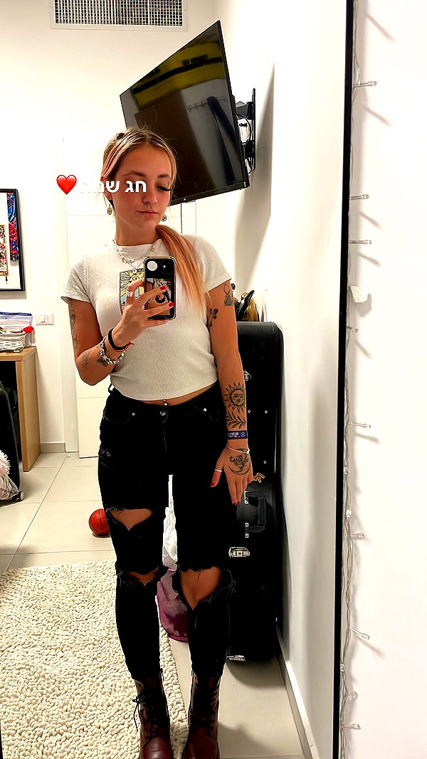 kkariinnnnn instagram image archive image