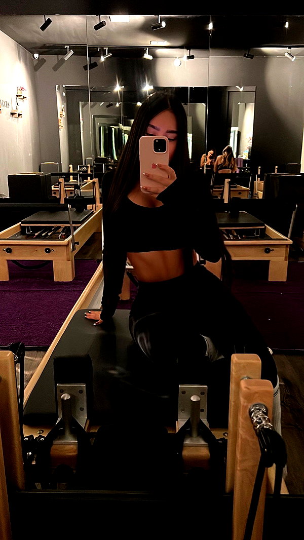 korin.lahiani instagram image archive image