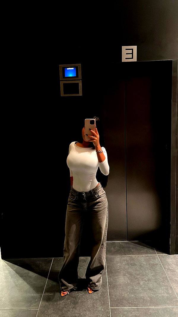 korin.lahiani instagram image archive image