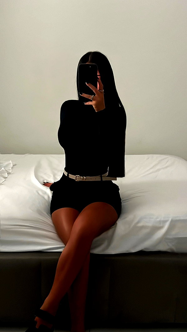 korin.lahiani instagram image archive image