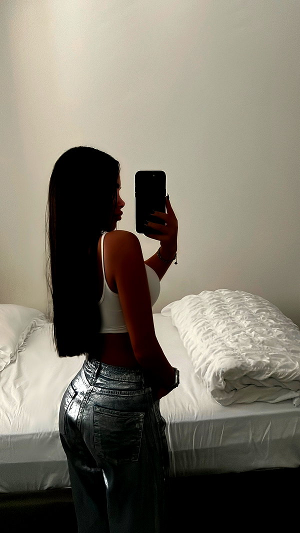 korin.lahiani instagram image archive image