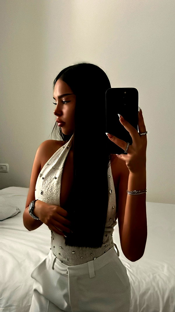 korin.lahiani instagram image archive image