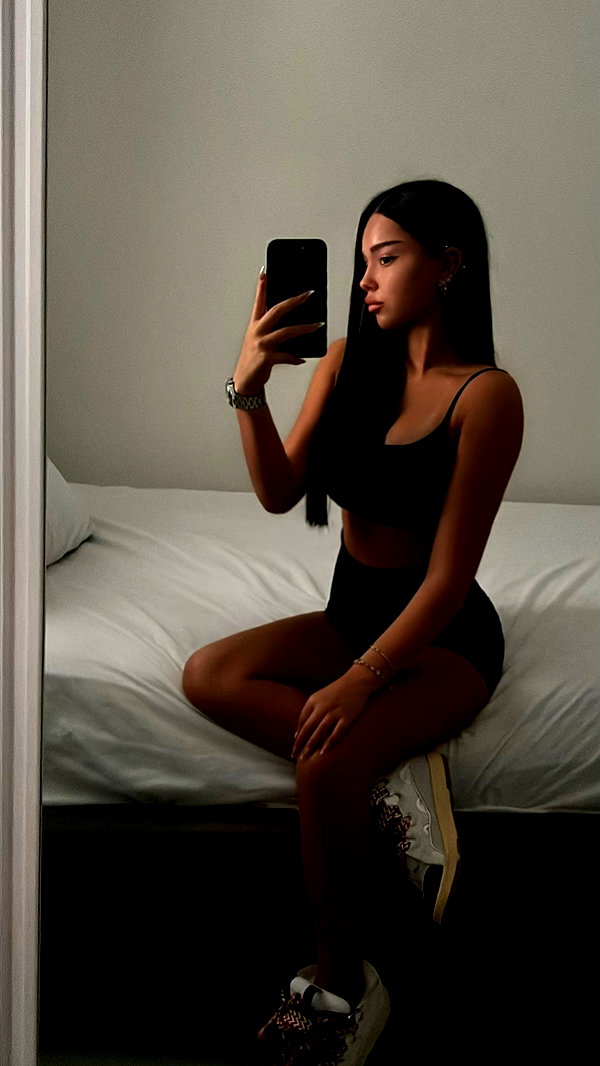 korin.lahiani instagram image archive image