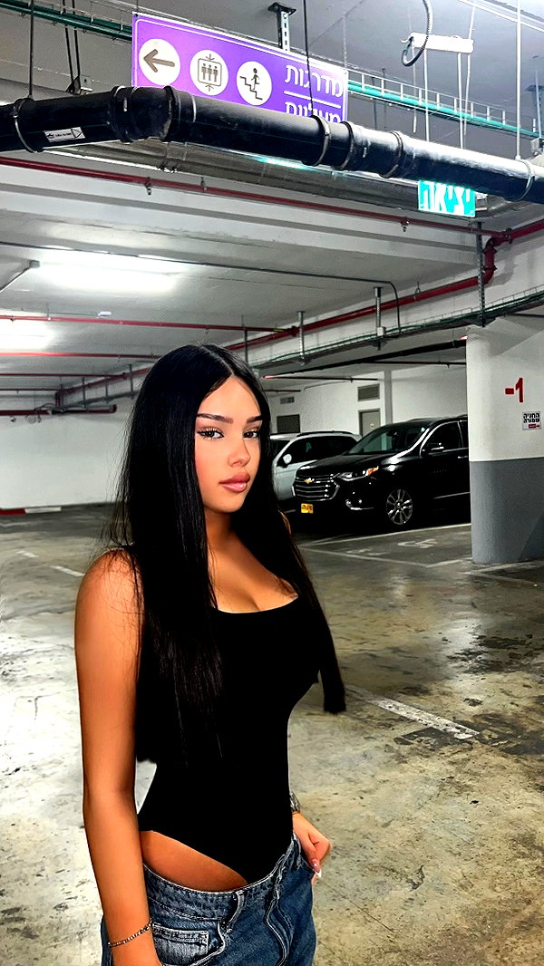 korin.lahiani instagram image archive image