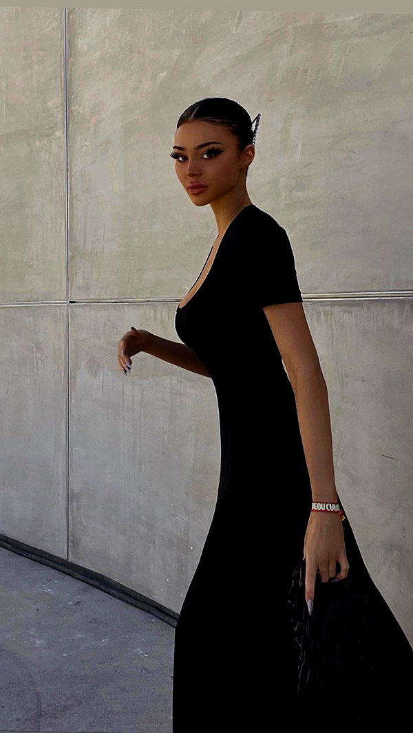 kristenhancher instagram image archive image