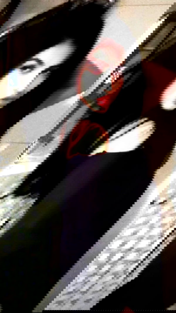 laluzone laluzone archive image