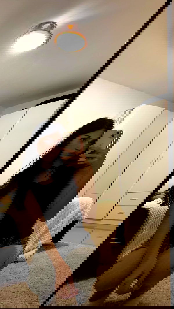 laluzone laluzone archive image