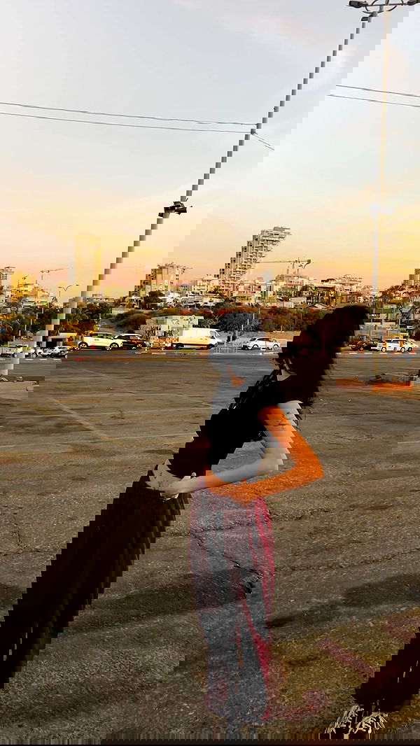 laluzone laluzone archive image