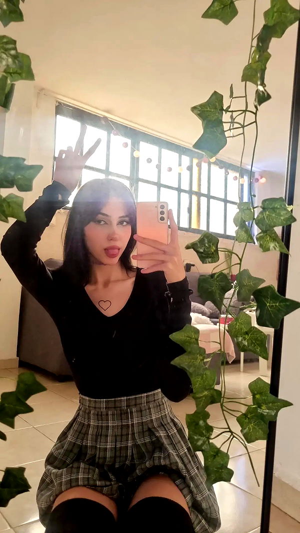 laluzone laluzone archive image