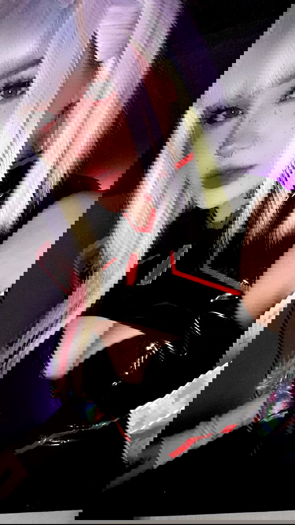 laurinchhhe image ~ Altpins