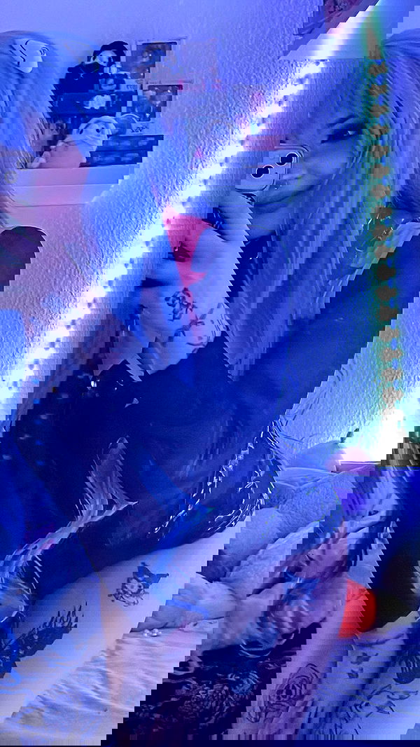 laurinchhhe image ~ Altpins