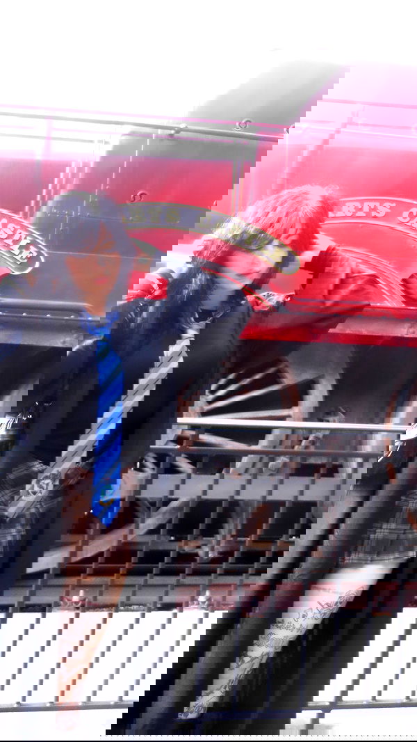 laurinchhhe image ~ Altpins