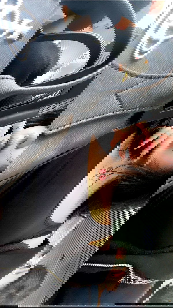 laurinchhhe image ~ Altpins