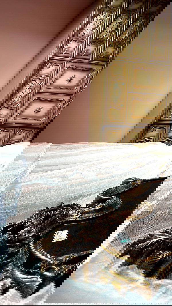 laurinchhhe image ~ Altpins