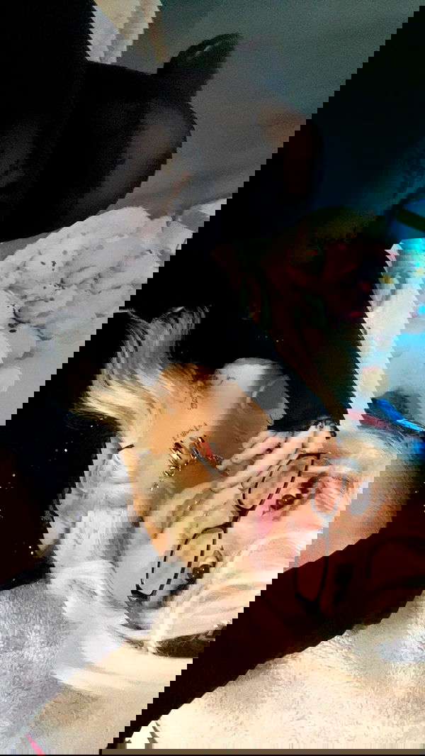 laurinchhhe image ~ Altpins