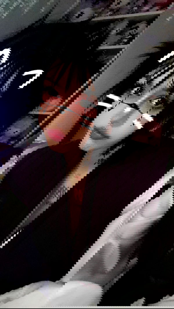 laurinchhhe image ~ Altpins