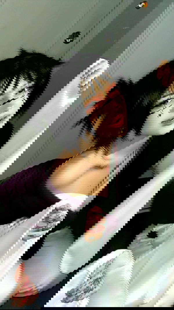 laurinchhhe image ~ Altpins