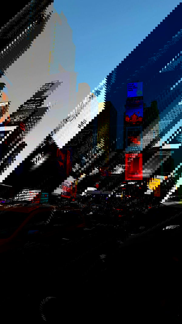 laurinchhhe image ~ Altpins