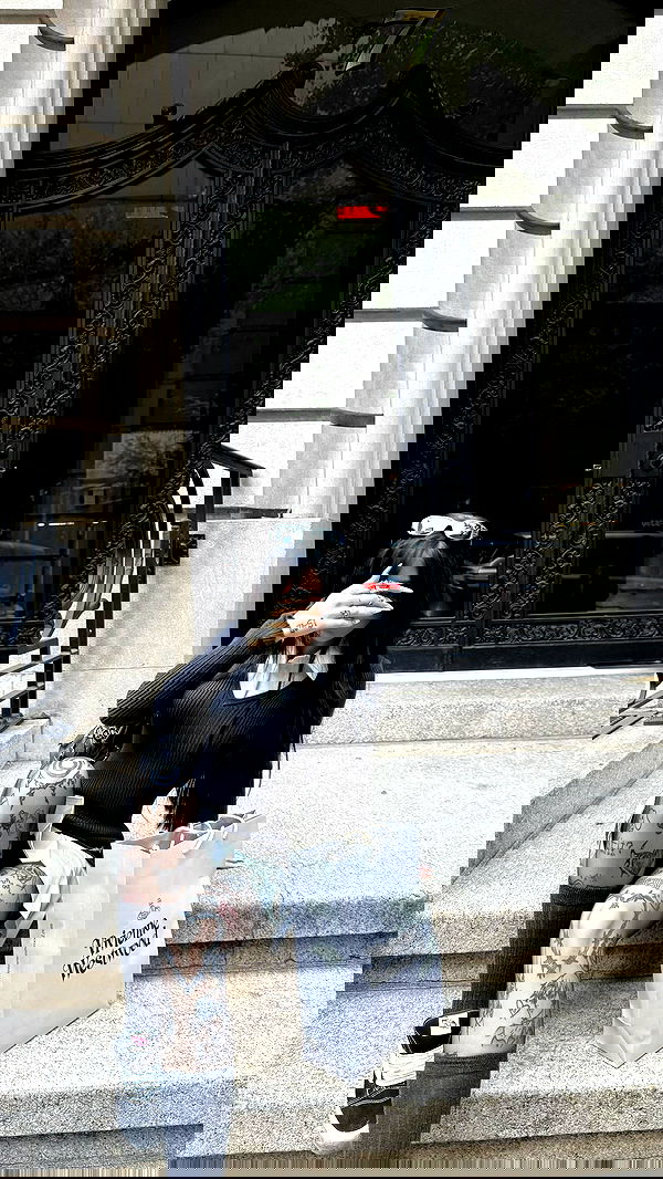 laurinchhhe image ~ Altpins