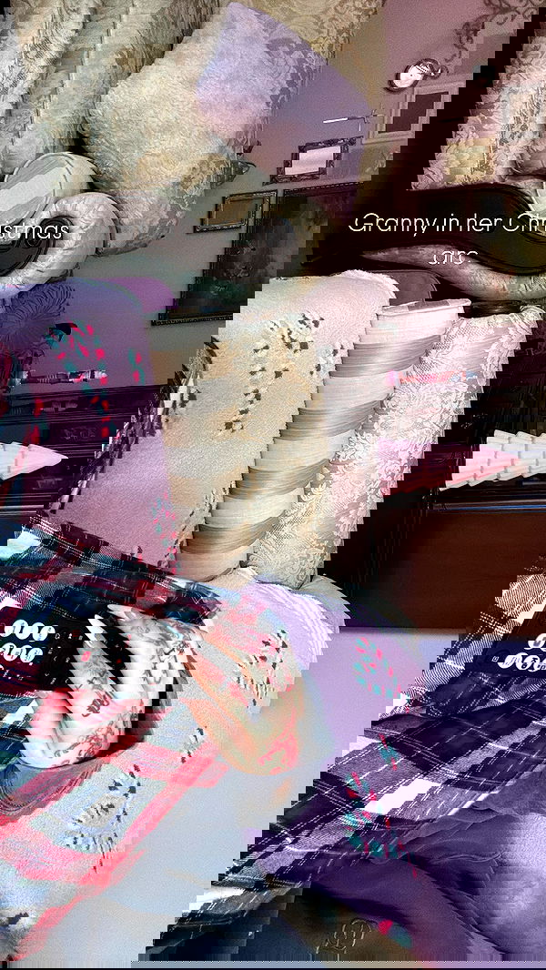 laurinchhhe image ~ Altpins