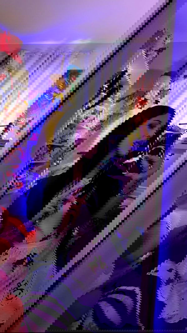 laurinchhhe image ~ Altpins