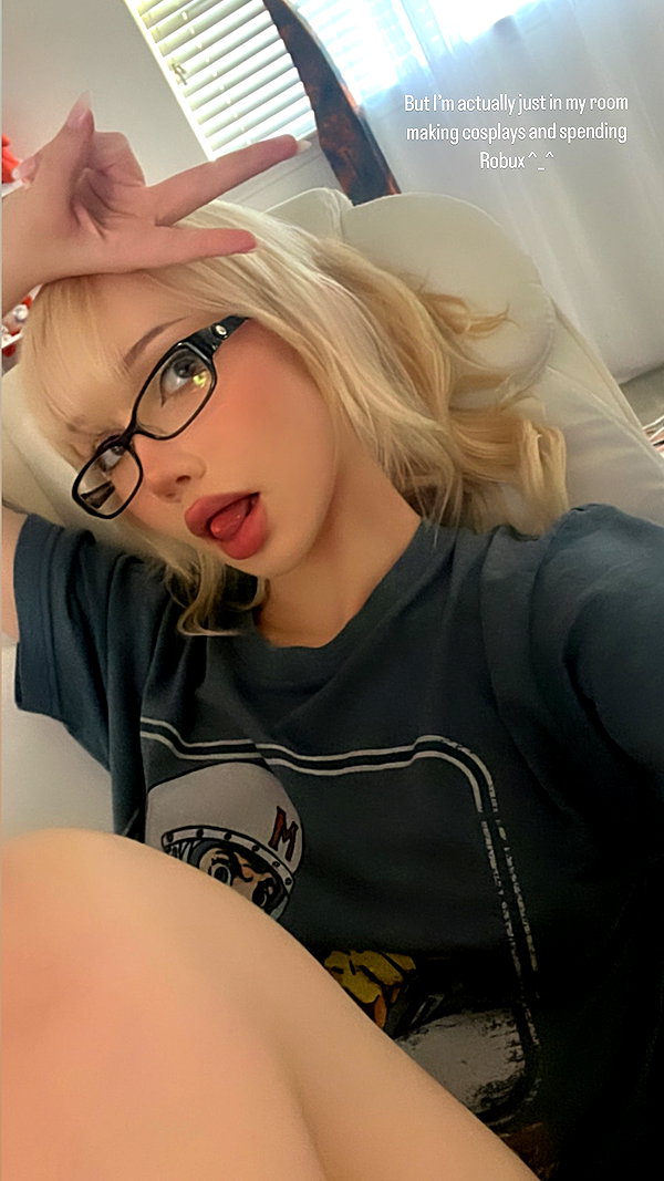 lena_kitsune instagram image archive image